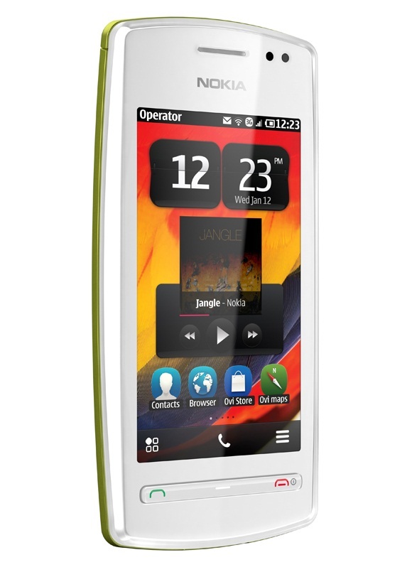 Nokia 600