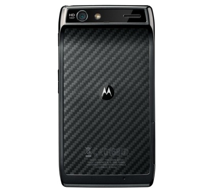 Motorola DROID RAZR - capacul cu inserţii de kevlar