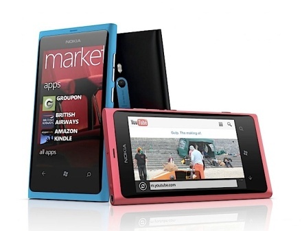 Nokia Lumia 800 va avea un frate mai mare Nokia Lumia 800 va avea un frate mai mare