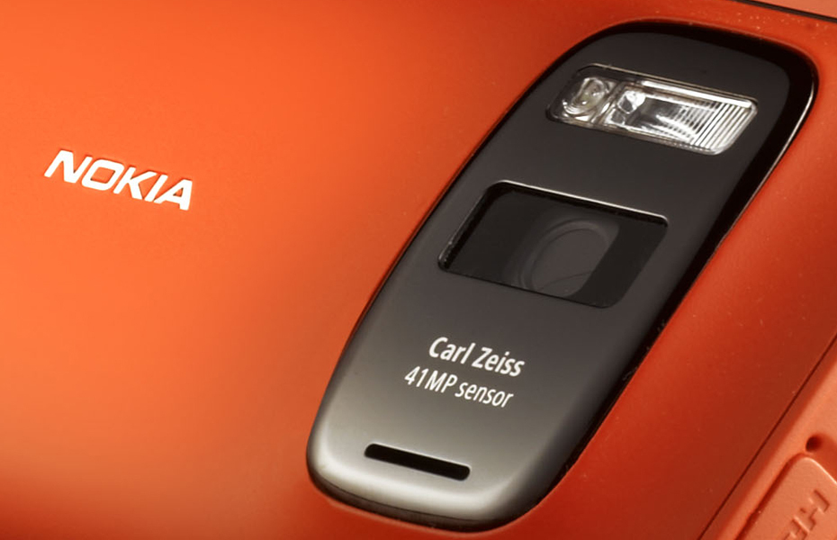 Nokia 808 PureView