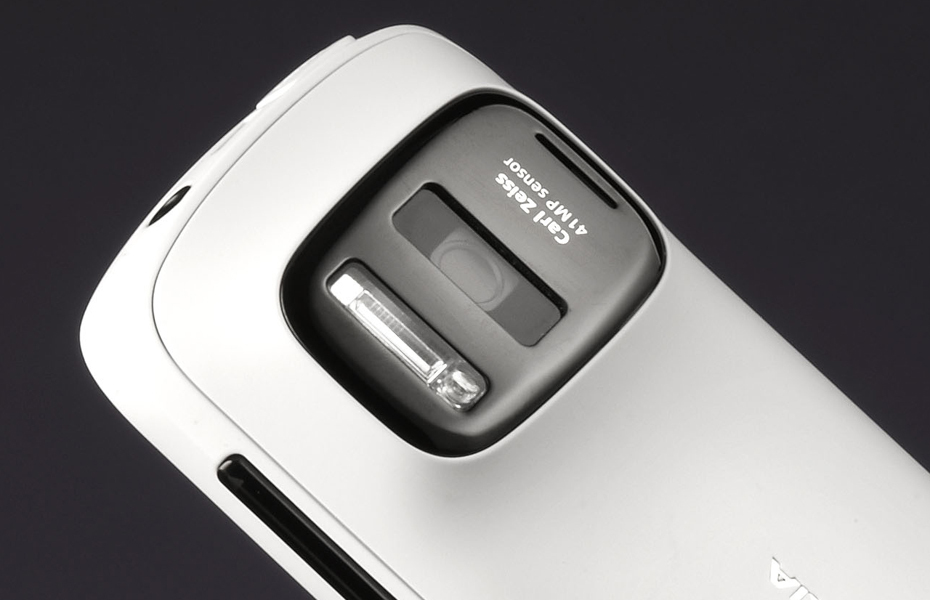 Nokia 808 PureView