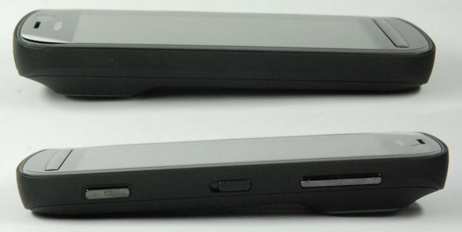Nokia 808 PureView - văzut din lateral