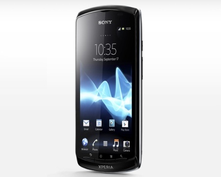 Sony Xperia neo L - cu ecran de 4" Sony Xperia neo L - cu ecran de 4"