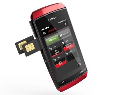Nokia Asha 305 - suport pentru dual SIM