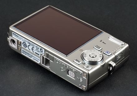 Nikon S600 – ecranul LCD de 2.7