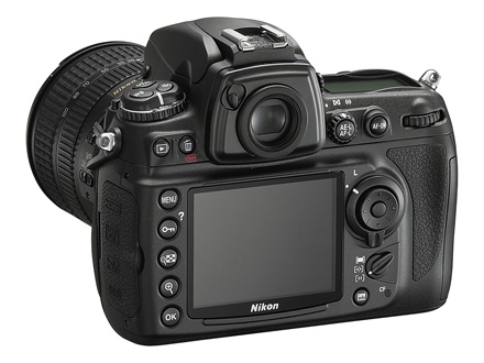 Nikon D700