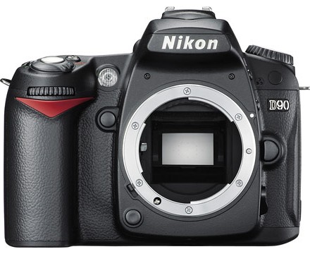 Nikon D90 - aparatul cu obiectivul detasat Nikon D90 - aparatul cu obiectivul detasat