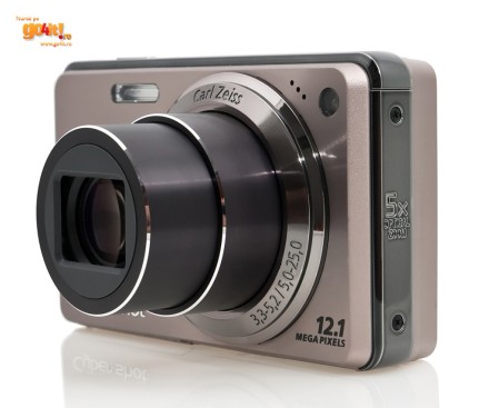 Sony CyberShot W290 este recomandată celor care apreciază filmarea HD
