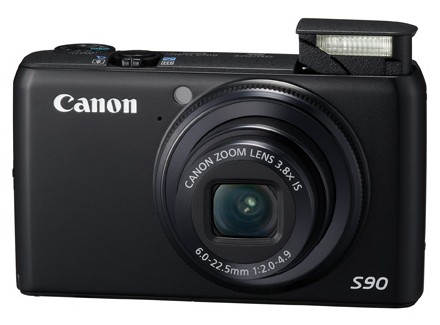 Canon PowerShot S90 - mică şi foarte atractivă pentru fotografi Canon PowerShot S90 - mică şi foarte atractivă pentru fotografi