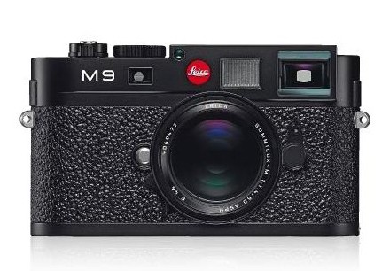 Leica M9 - un senzor full frame într-o cameră aproape compactă