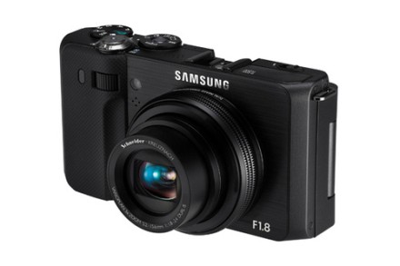 Samsung TL500 atacă segmentul de top al compactelor Samsung TL500 atacă segmentul de top al compactelor