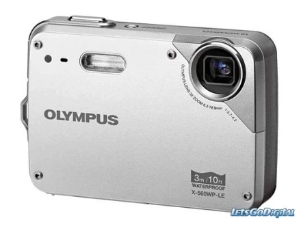 Olympus mju X-560WP este rezistentă la bani puţini