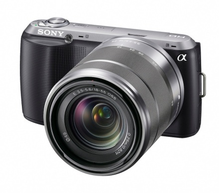 Sony NEX-C3 - cu obiectivul 18-55 mm