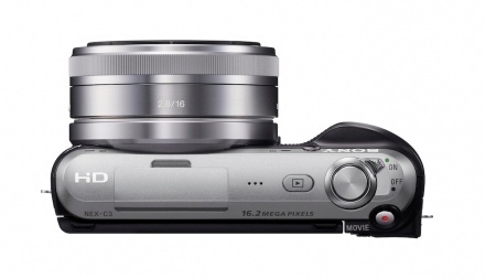 Sony NEX-C3 în versiunea cea mai compactă