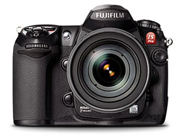 FujiFilm IS Pro