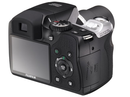 FUJIFILM FinePix S8000fd