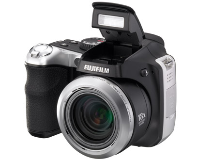 FUJIFILM FinePix S8000fd