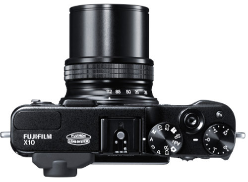 Fujifilm X10