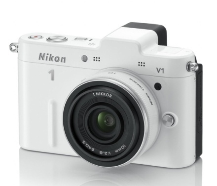 Nikon V1 cu obiectivul de 10 mm