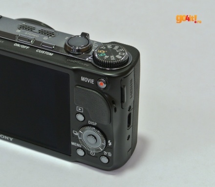 Sony Cyber-shot HX9V - butoanele şi rotiţa