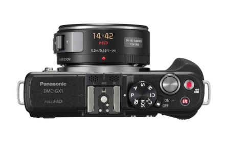 Panasonic Lumix GX1 - doar 42 mm grosime