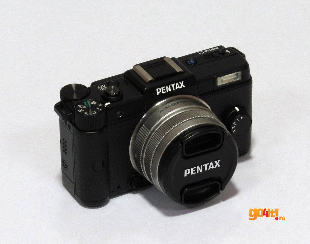Pentax Q