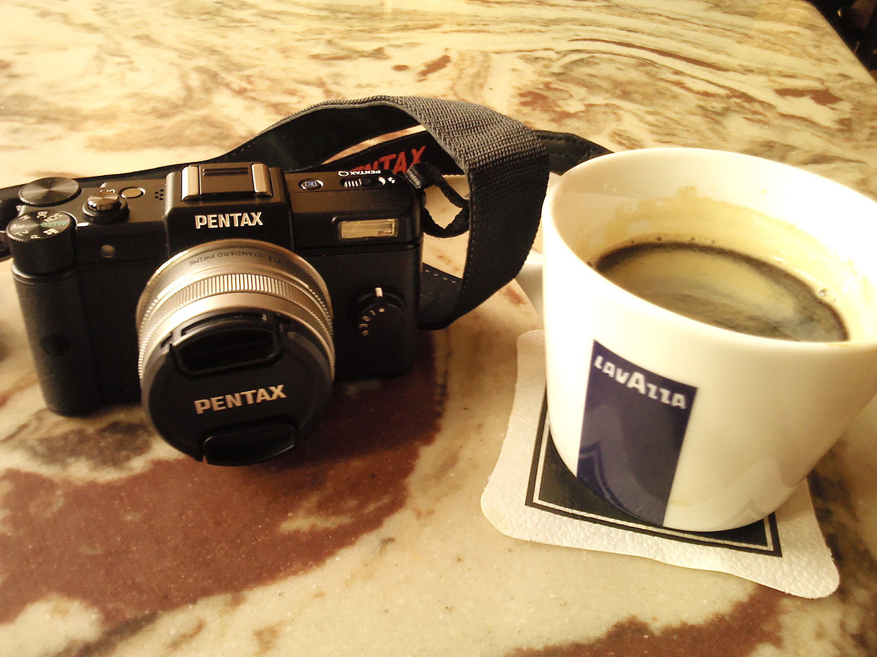 Pentax Q
