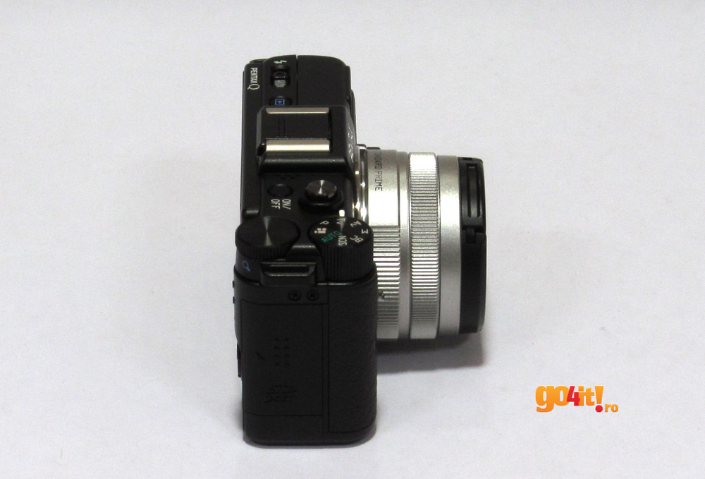 Pentax Q