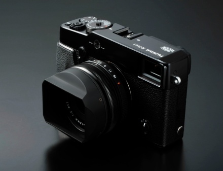 Fujifilm X-Pro1 - mirrorless la nivel profesional