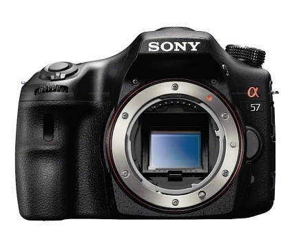 Sony Alpha SLT A57 cu oglindă fixă, translucidă