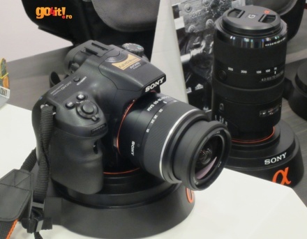 Sony A57 poate fi precomandat începând de astăzi