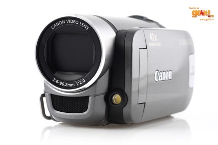 Legria FS307 - cea mai mică şi mai uşoară de la Canon