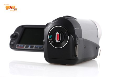 Canon Legria FS307 - simplitate în construcţie