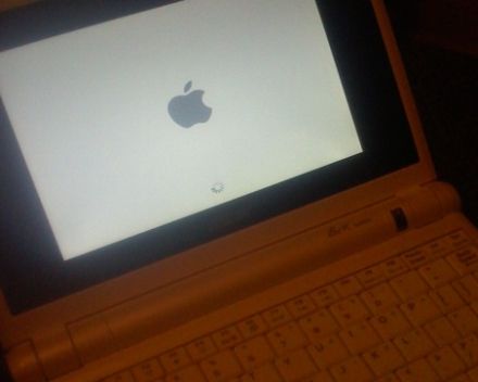 Mac OS X instalat pe ASUS Eee PC