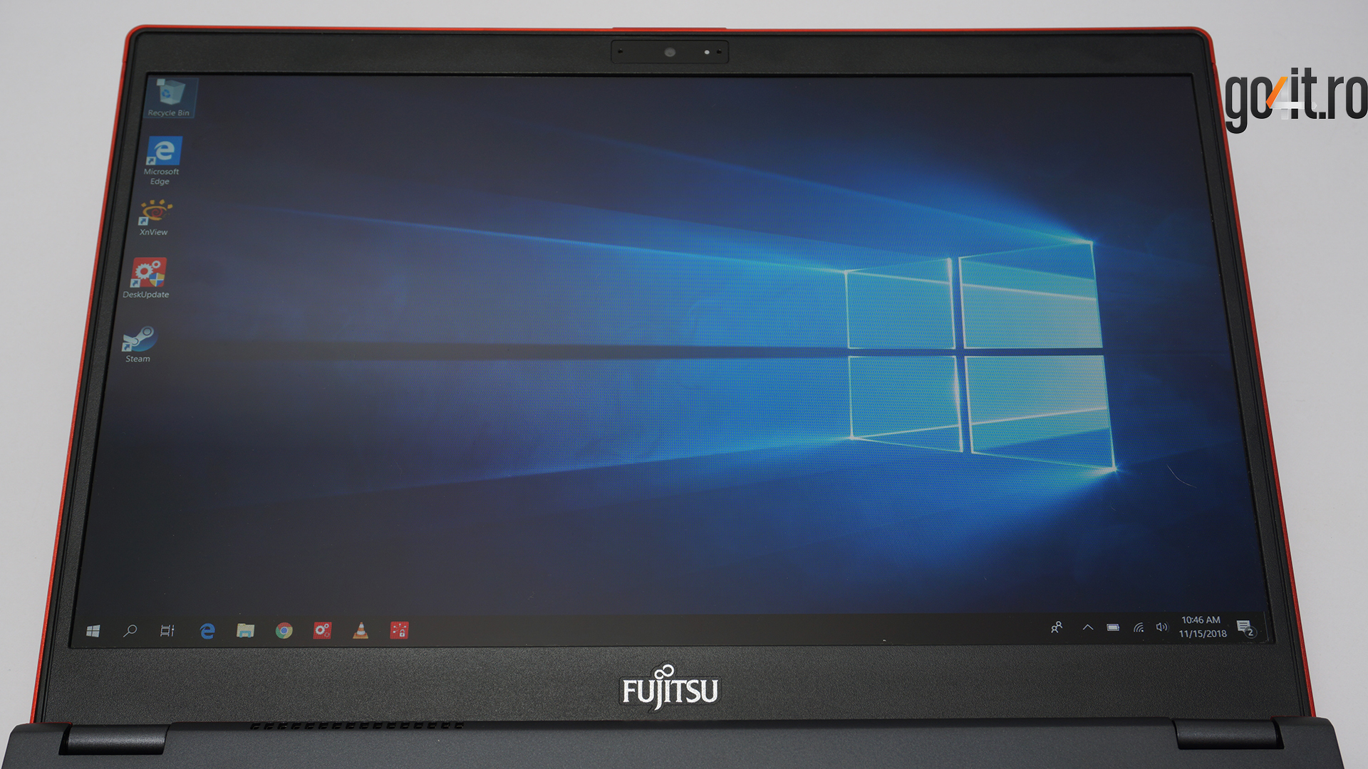 Fujitsu U938 Red