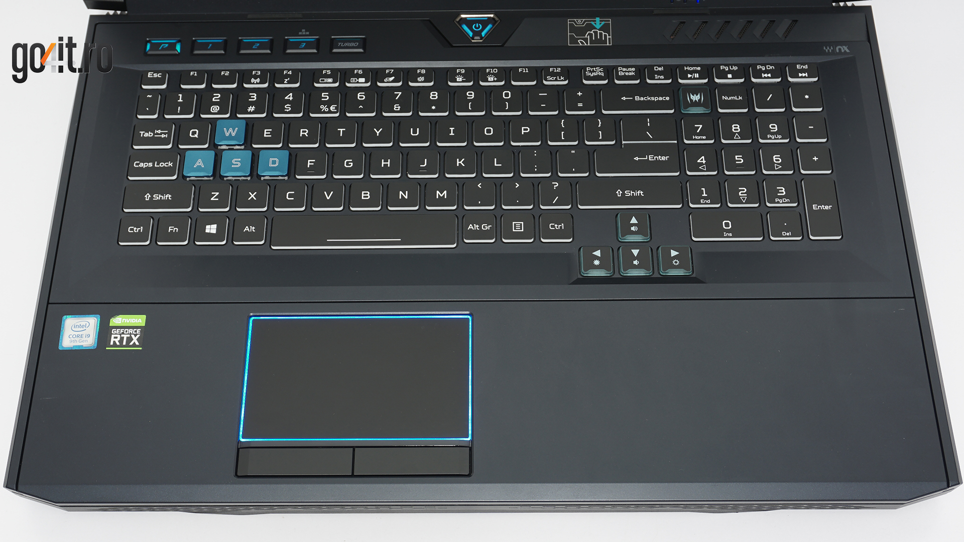 Acer Predator Helios 700