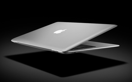 MacBook Air cu SSD