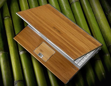 Ultraportabilul Bamboo U6 de la Asus costa 1.800 $ Ultraportabilul Bamboo U6 de la Asus costa 1.800 $