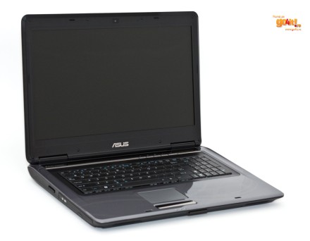 Asus F70 - primul laptop cu ecran de 17.3