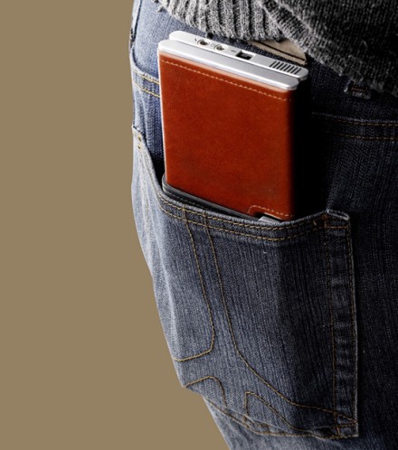 Lenovo Pocket Yoga încape într-un buzunar Lenovo Pocket Yoga încape într-un buzunar