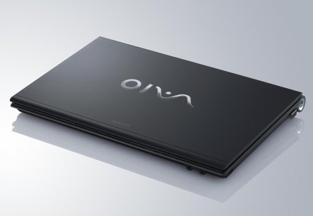 Sony VAIO Z - carcasă din fibră de carbon Sony VAIO Z - carcasă din fibră de carbon
