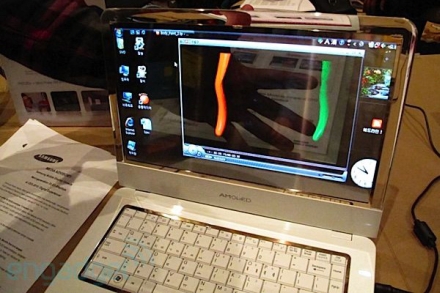 Laptop Samsung cu ecran AMOLED - un concept momentan Laptop Samsung cu ecran AMOLED - un concept momentan