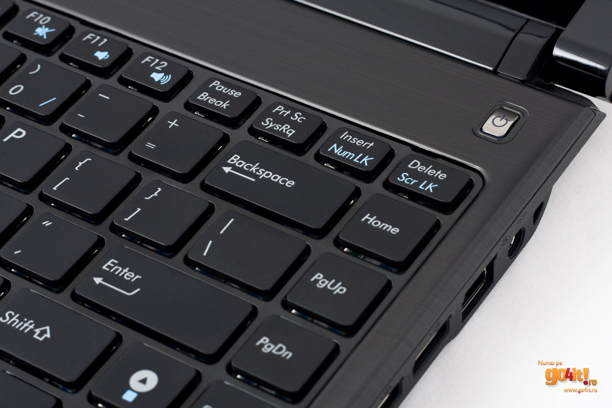 Asus UL30J