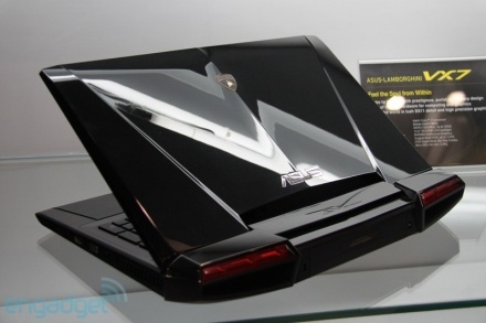 Asus Lamborghini VX7, un adevărat bolid printre portabile