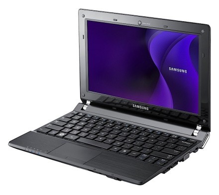 Samsung N230 - netbook de 10.1" cu autonomie de 13,8 ore Samsung N230 - netbook de 10.1" cu autonomie de 13,8 ore