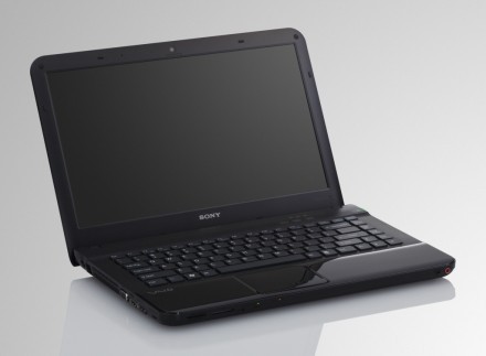 Sony VAIO EA - dotat cu o placă video decentă