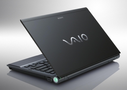 Sony VAIO Z - cu carcasă din fibră de carbon
