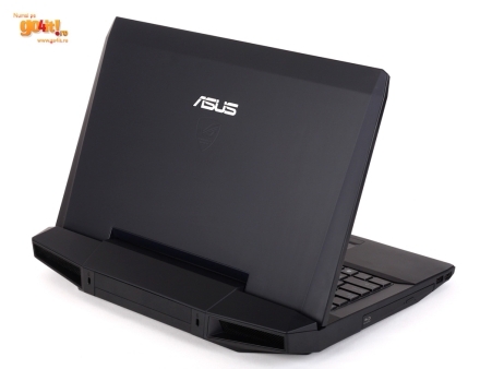 Asus G53Jw va fi disponibil în România în curând