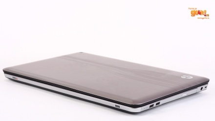 Un profil subţire pentru un laptop multimedia