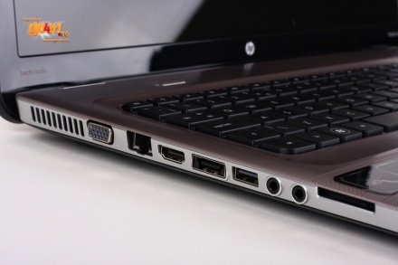 HP Pavilion dv7 - conectorii de pe latura stângă